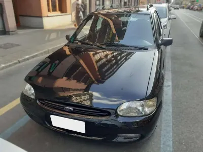 Usata Ford Escort Ghia 88 CV (64 kW) 1998 Antracite Station wagon