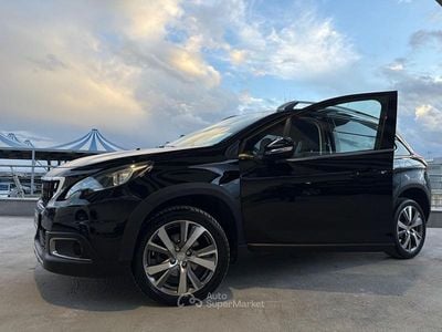 Usata Peugeot 2008 S 120 CV (88 kW) 2017 Nero SUV