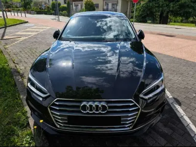 Usado Audi A5 Sportback Ambiente 190 HP (139 kW) 2019 Preto Citadino