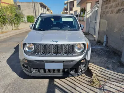 Usata Jeep Renegade Longitude 120 CV (88 kW) 2018 Grigio SUV