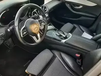 Usata Mercedes 220 194 CV (142 kW) 2019 Grigio Berlina