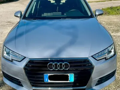 Usata Audi A4 Ambiente 150 CV (110 kW) 2017 Grigio Berlina