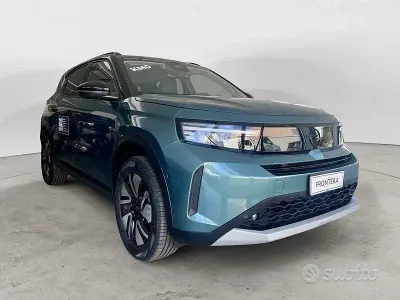 Nuova Opel Frontera 145 CV (106 kW) 2026 Verde SUV