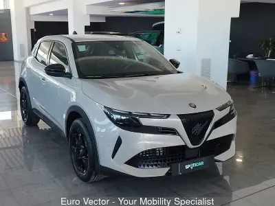 Occasion Alfa Romeo GT Junior Edizione Speciale 136 ch (100 kW) 2025 Gris SUV