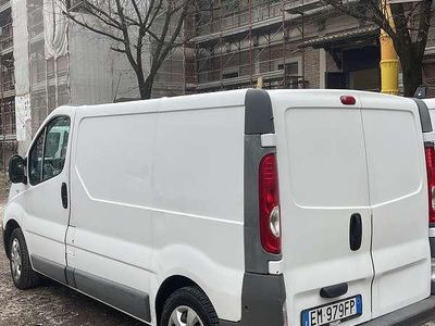 Usata Renault Trafic 114 CV (83 kW) 2012 Monovolume