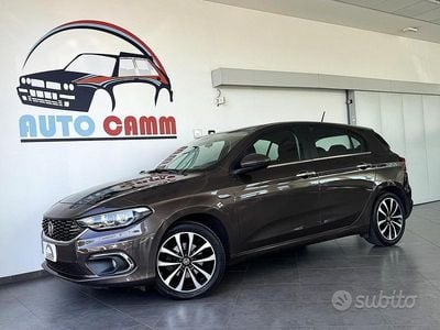 Usata Fiat Tipo Lounge 95 CV (69 kW) 2020 Marrone Berlina