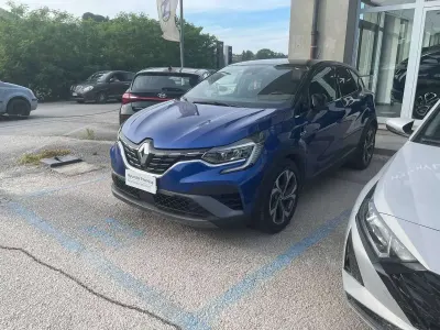 Usata Renault Captur RS Line 94 CV (69 kW) 2021 Blu/azzurro SUV