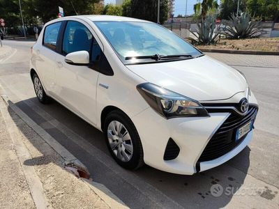 Toyota Yaris Hybrid