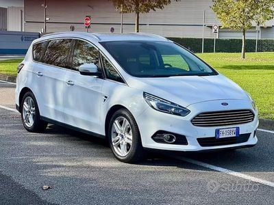 Usata Ford S-MAX Vignale 180 CV (132 kW) 2017 Bianco Monovolume