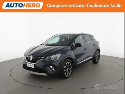 Second-hand Renault Captur Techno 94 CP (69 kW) 2022 Albastru SUV