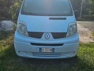 Usata Renault Trafic 114 CV (83 kW) 2007 Monovolume
