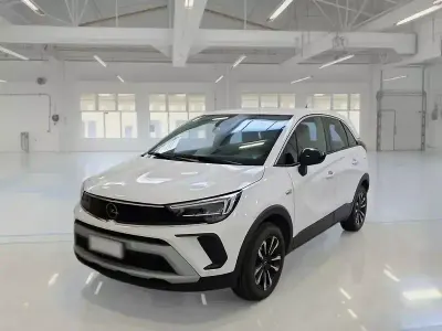 Usata Opel Crossland Elegance 130 CV (95 kW) 2023 SUV