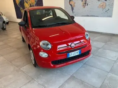 Usata Fiat 500 Red 69 CV (50 kW) 2023 Rosso Berlina