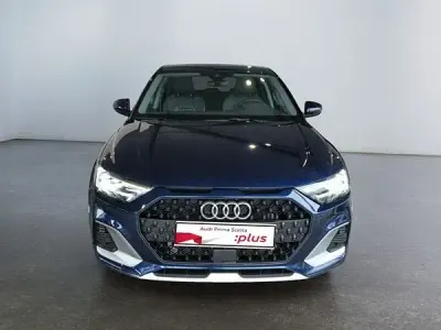 Begagnad Audi A1 Business 95 HK (69 kW) 2025 Blå SUV