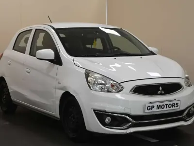 Usata Mitsubishi Space Star Invite 71 CV (52 kW) 2016 Bianco Utilitaria