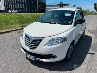 Usata Lancia Ypsilon