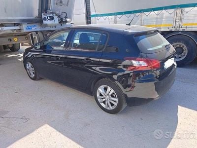Usata Peugeot 308 Allure 2017 Nero Berlina