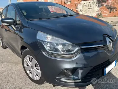 Second-hand Renault Clio IV Intens 90 CP (66 kW) 2019 Gri Berlinǎ