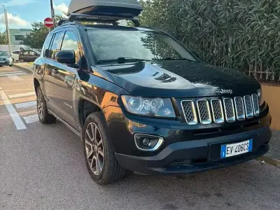 Usata Jeep Compass 163 CV (119 kW) 2014 Nero SUV