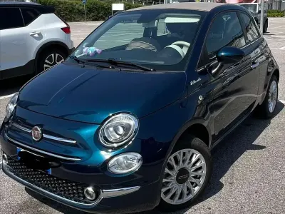 Usado Fiat 500 Dolcevita 101 CV (74 kW) 2022 Azul Descapotable