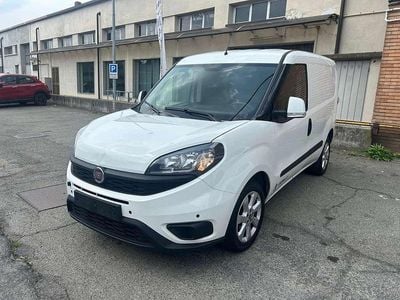 Usata Fiat Doblò Easy 120 CV (88 kW) 2021 Bianco Monovolume