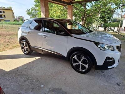 Usata 2019 Peugeot 3008 Allure SUV | 16.500 € (Cara)