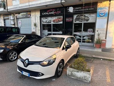 Usata Renault Clio IV Life 75 CV (55 kW) 2015 Beige Berlina