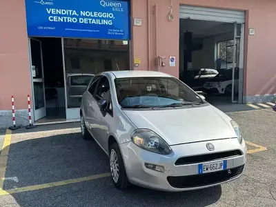 Occasion Fiat Punto Young 69 ch (50 kW) 2014 Argent Citadine