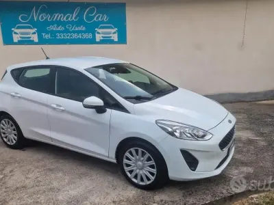 Usata Ford Fiesta Titanium 85 CV (62 kW) 2019 Bianco Utilitaria