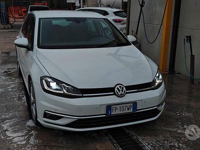 Begagnad VW Golf VII Executive 115 HK (84 kW) 2018 Vit Sedan