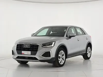 Usata Audi Q2 Admired 150 CV (110 kW) 2021 Argento SUV