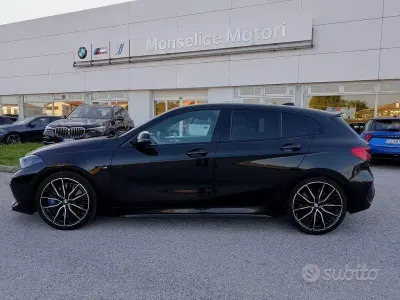 Begagnad BMW M135 306 HK (225 kW) 2022 Svart Halvkombi