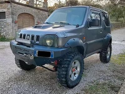 Usata Suzuki Jimny 457 CV (336 kW) 2007 SUV