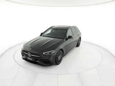 Usata Mercedes C300e Premium 265 CV (194 kW) 2022 Grigio grafite Station wagon