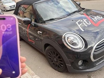 Nero Usata 2020 Mini One Cabriolet Cabrio | 20.000 € (Buon prezzo)