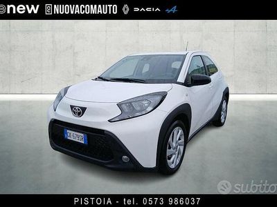 Usata Toyota Aygo X Trend 72 CV (52 kW) 2022 Bianco SUV