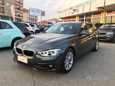 Usata BMW 318 Advantage 150 CV (110 kW) 2015 Grigio Station wagon