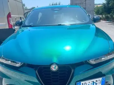 Usata Alfa Romeo Tonale Super 131 CV (96 kW) 2023 Verde SUV