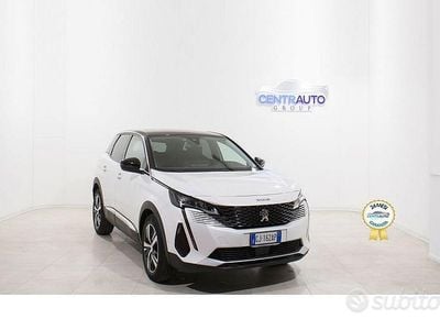 Usata Peugeot 3008 Allure 131 CV (96 kW) 2022 Bianco SUV