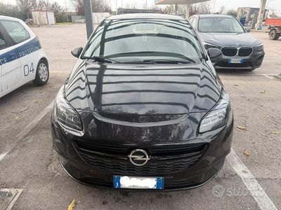 Usata Opel Corsa 2015 Nero Utilitaria