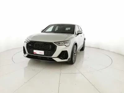 Usata Audi Q3 Sportback S-Line 193 CV (141 kW) 2025 Argento SUV