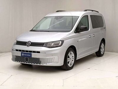Begagnad VW Caddy 122 HK (89 kW) 2023 Silver Minibuss