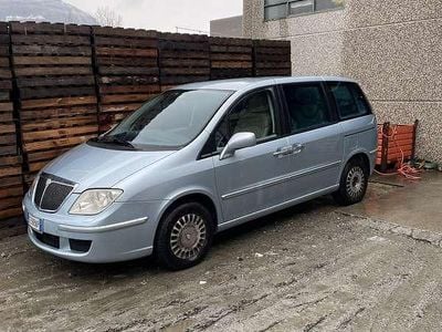 Usata Lancia Phedra 128 CV (94 kW) 2003 Monovolume