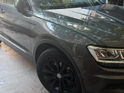 Usata VW Tiguan 116 CV (85 kW) 2017 Grigio SUV