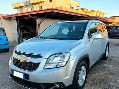 Usata Chevrolet Orlando LTZ 163 CV (119 kW) 2012 Grigio Monovolume