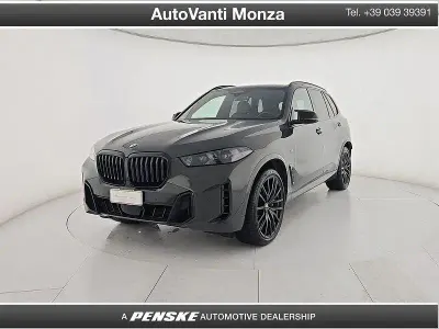 Usata BMW X5 M Sport 297 CV (218 kW) 2024 Grigio SUV