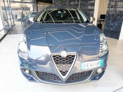 Usata Alfa Romeo Giulietta Super 120 CV (88 kW) 2017 Blu Utilitaria