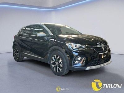 Begagnad Renault Captur Techno 143 HK (105 kW) 2023 Svart SUV