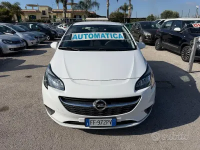 Używany Opel Corsa 75 KM (55 kW) 2016 Biały Hatchback