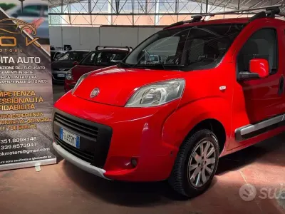 Usata Fiat Qubo Trekking 95 CV (69 kW) 2015 Rosso Monovolume
